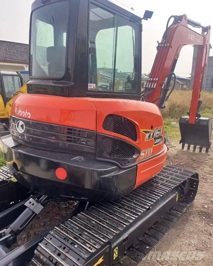 Kubota 161 Lánctalpas kotrók
