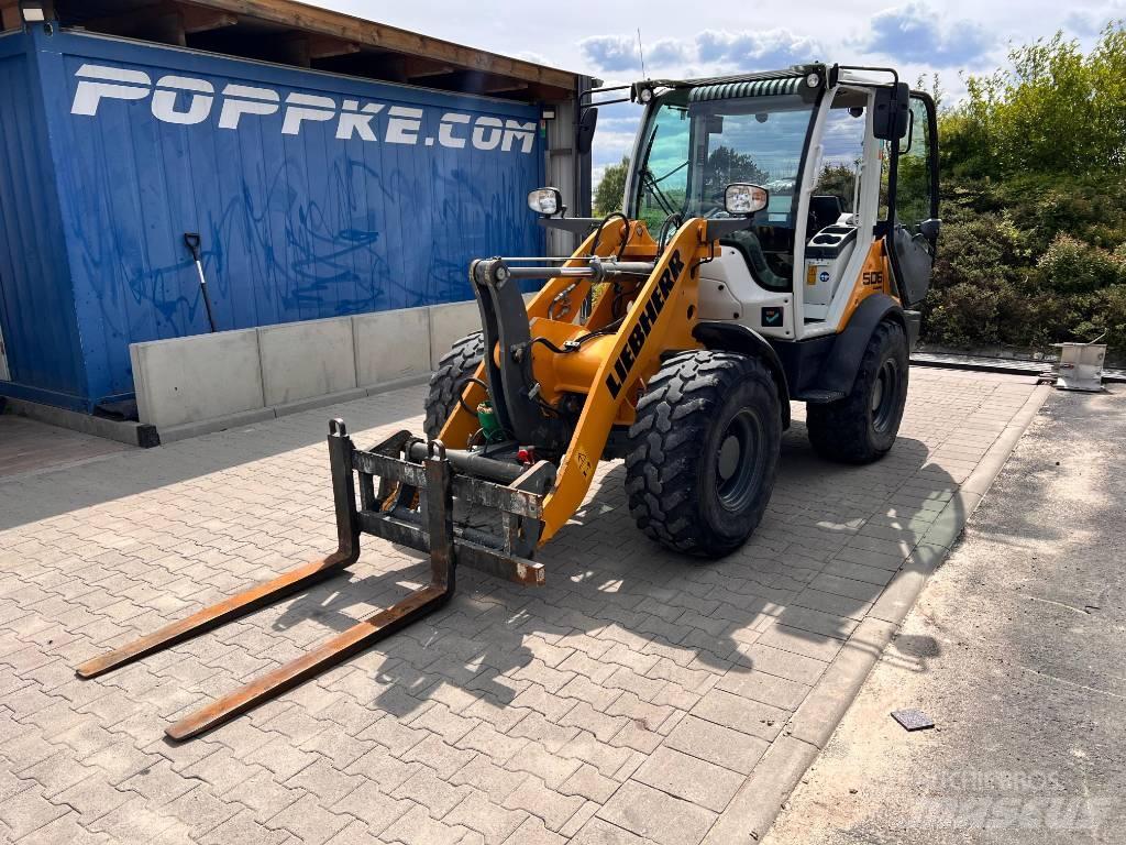 Liebherr L 506C Gumikerekes homlokrakodók