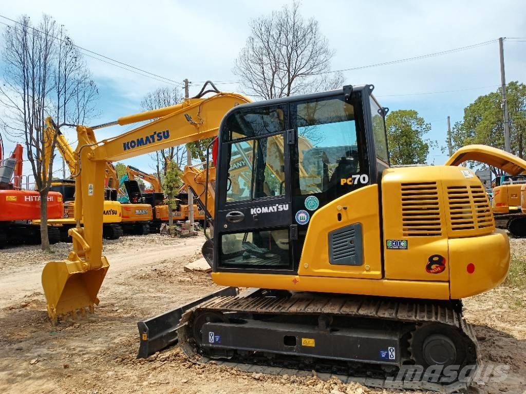 Komatsu PC 70 Közepes (midi) kotrók 7 t - 12 t