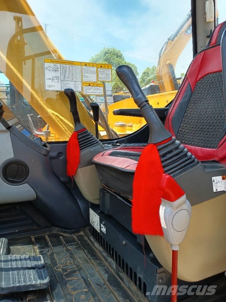 Komatsu PC 70 Közepes (midi) kotrók 7 t - 12 t