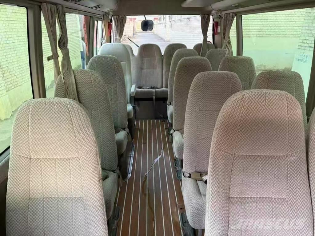Toyota Coaster Bus Mini buszok