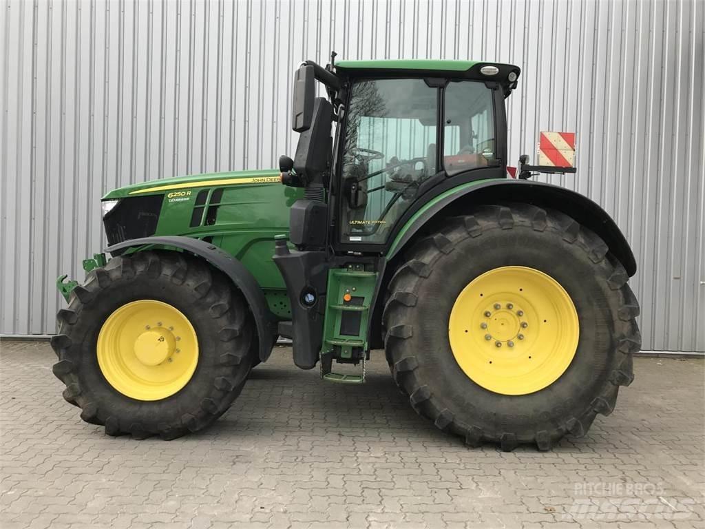 John Deere 6250R Traktorok