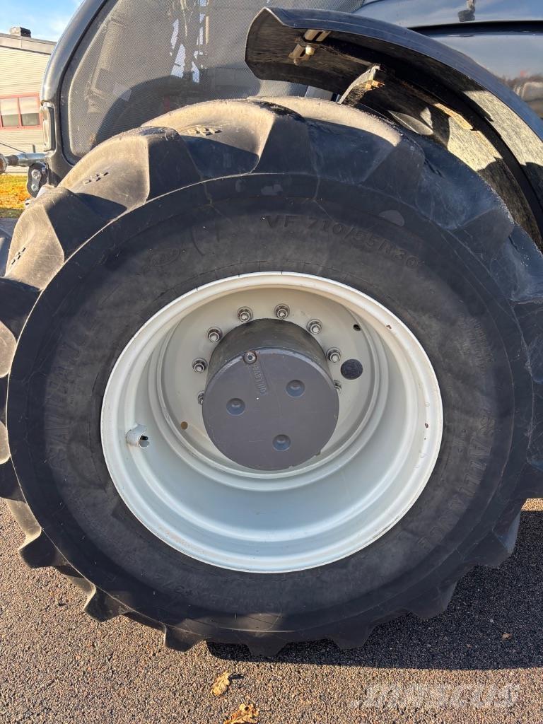 Valtra S 293 Traktorok