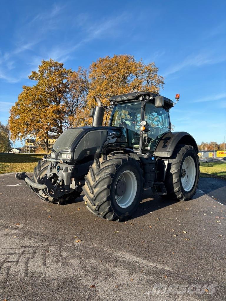 Valtra S 293 Traktorok
