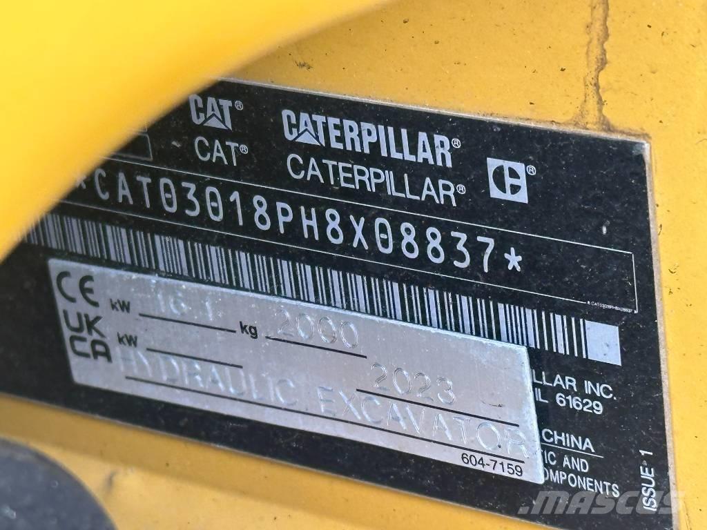 CAT 301.8 Mini kotrók < 7t