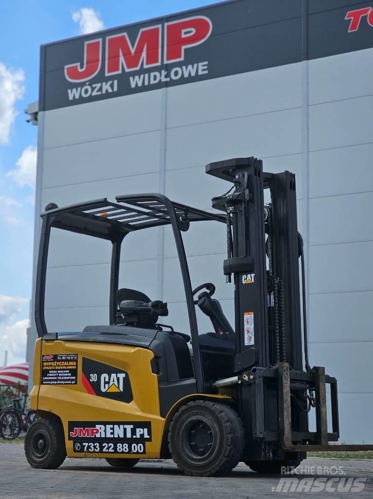 CAT EP 30 CN Elektromos targoncák