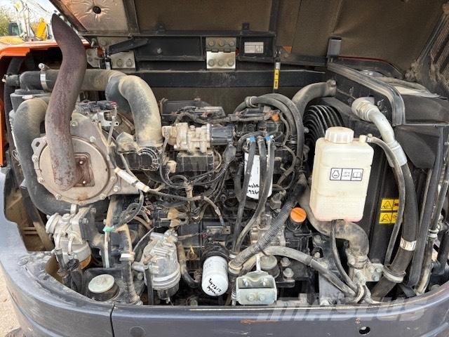 Doosan DX 63-3 Mini kotrók < 7t