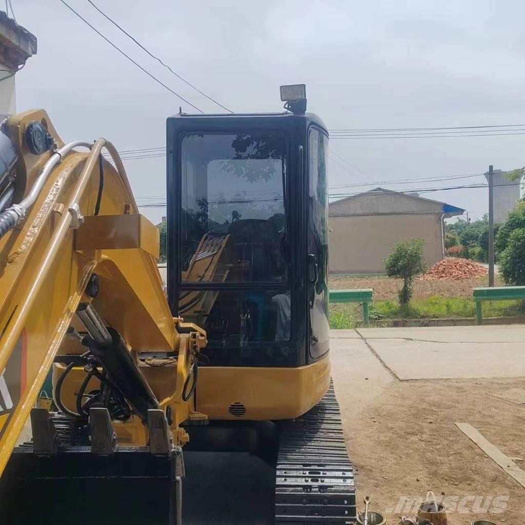 CAT 303.5 E CR Mini kotrók < 7t