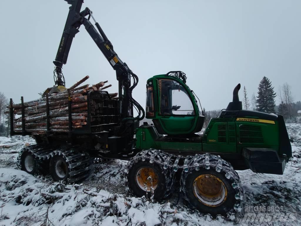 John Deere 1110G Kihordók