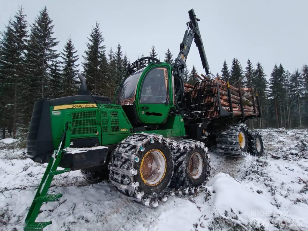 John Deere 1110G Kihordók