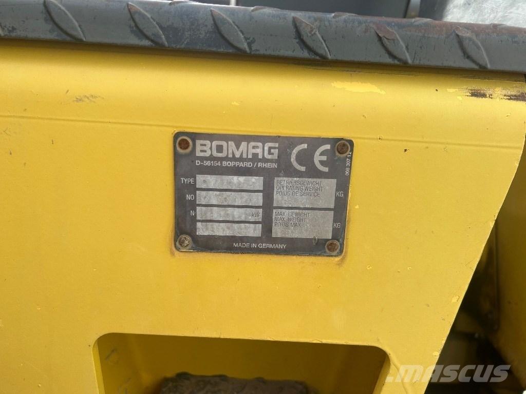 Bomag BW 120 AC-3 Ikerdobos hengerek