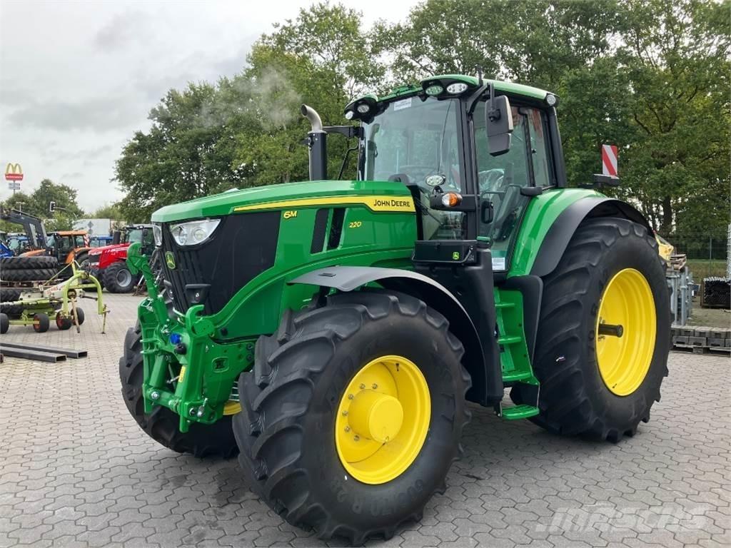 John Deere 6M220 Traktorok