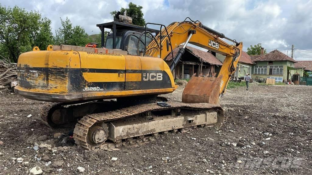 JCB JS 260 XD Motorok