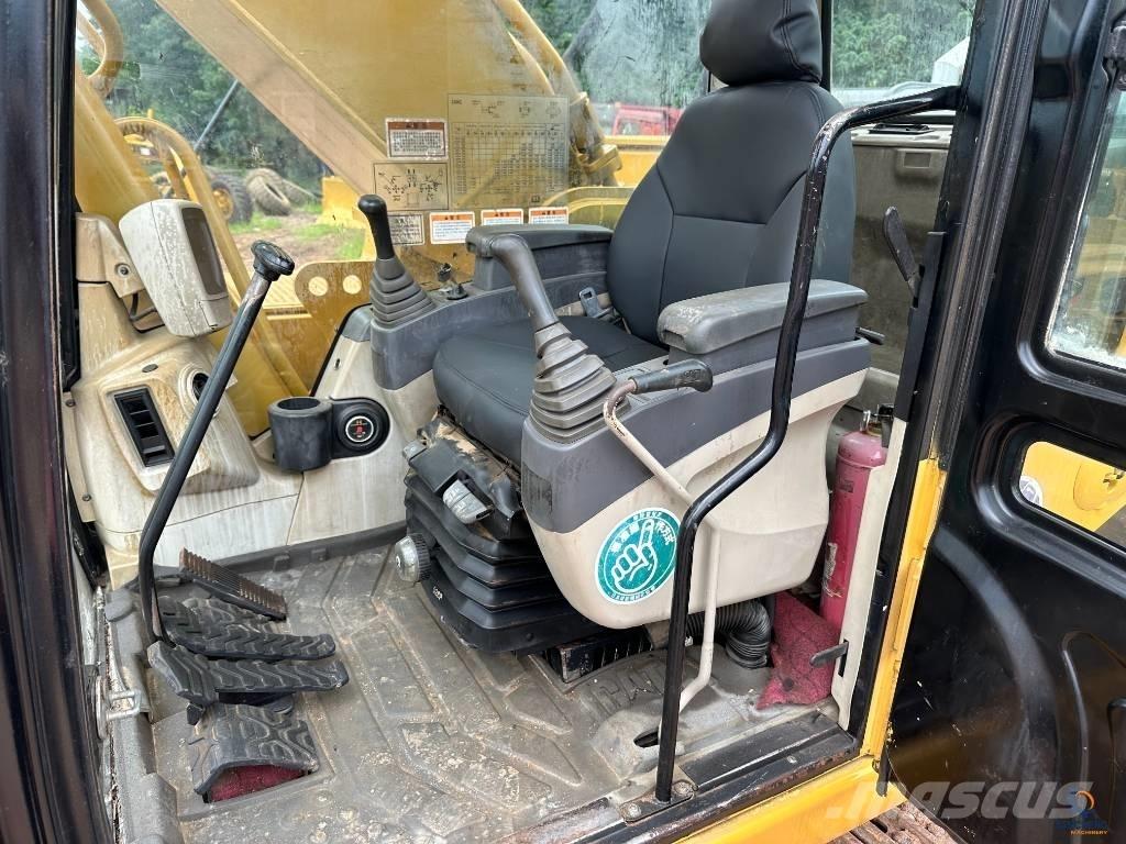 CAT 330C Lánctalpas kotrók