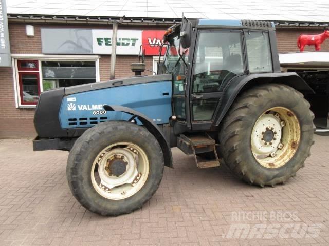 Valmet 8000 Traktorok