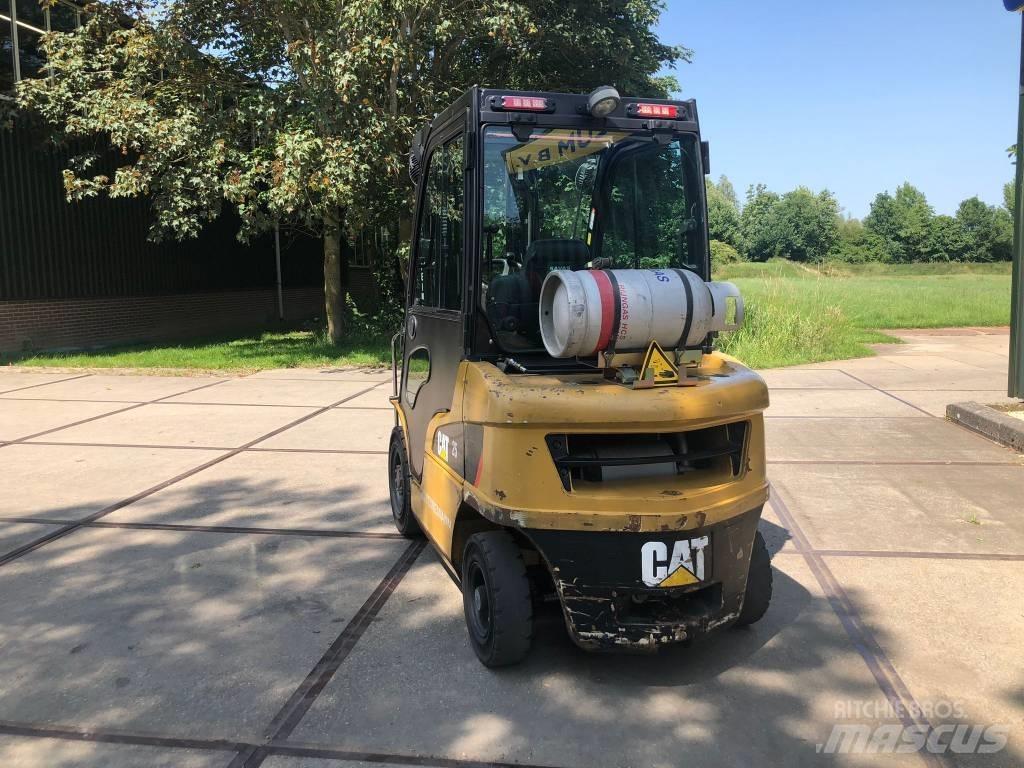 CAT GP 25 N Gázüzemű targoncák