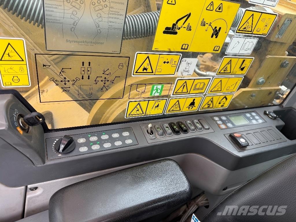 CAT 330 FL Lánctalpas kotrók