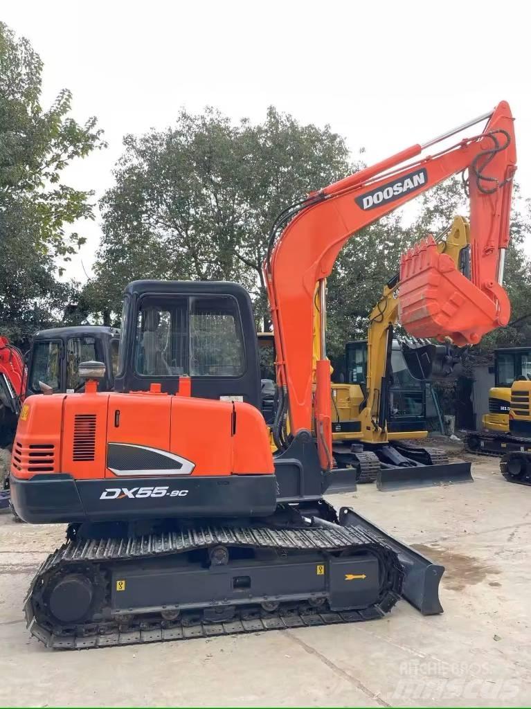 Doosan DX55-9C Lánctalpas kotrók