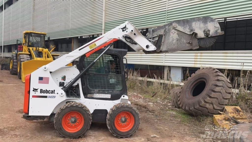 Bobcat S 550 Kompaktrakodók
