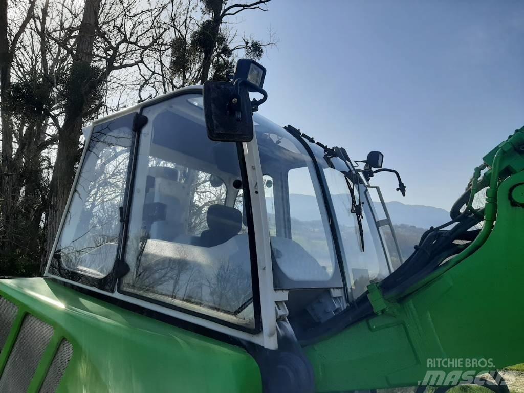 Menzi Muck A91 4x4 Speciális kotrók