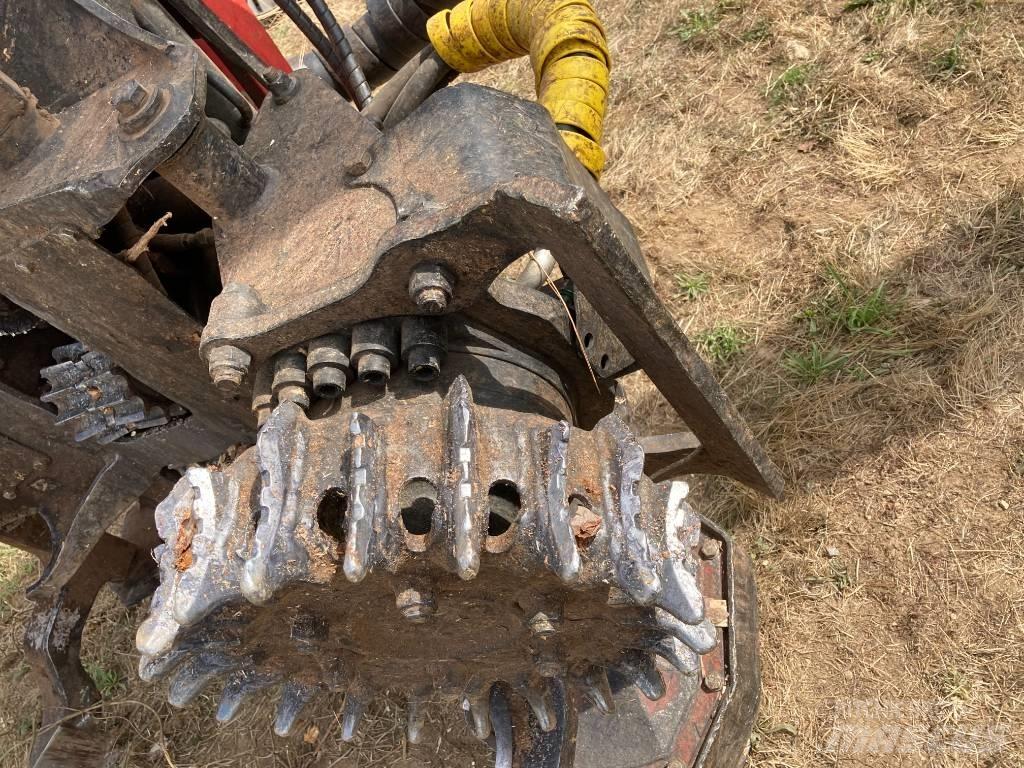 Komatsu 365.1 Betakarító fejek