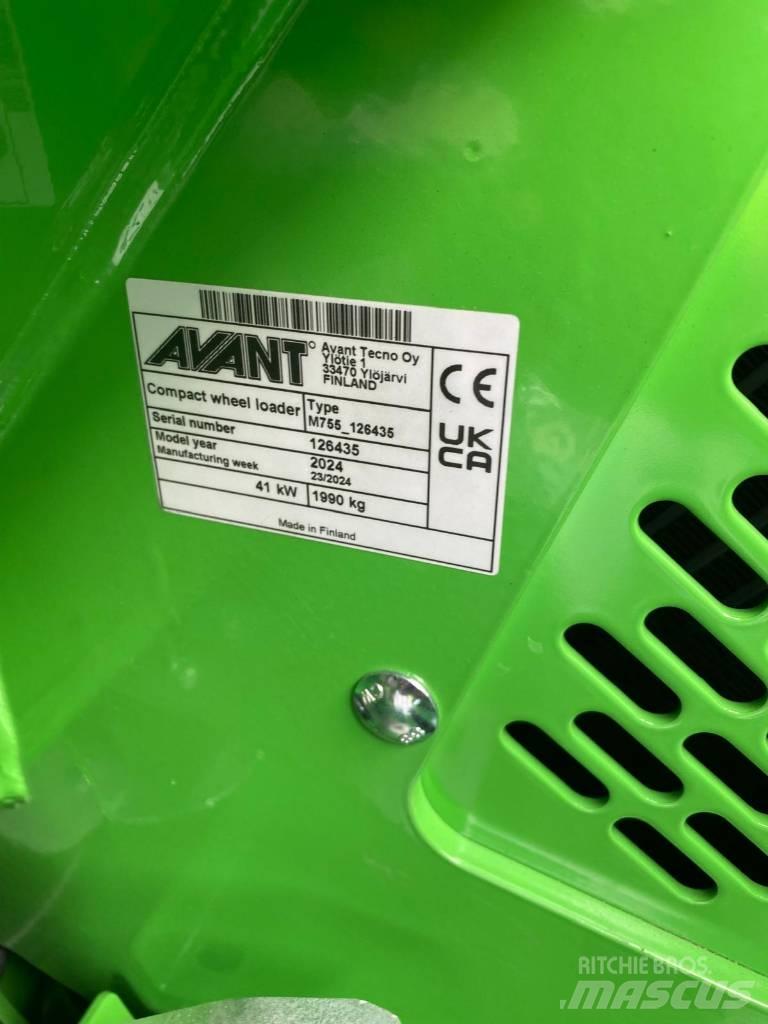 Avant 755 i Egyéb kommunális gépek