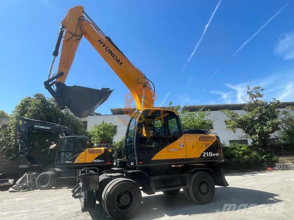 Hyundai R210W Gumikerekes kotrók