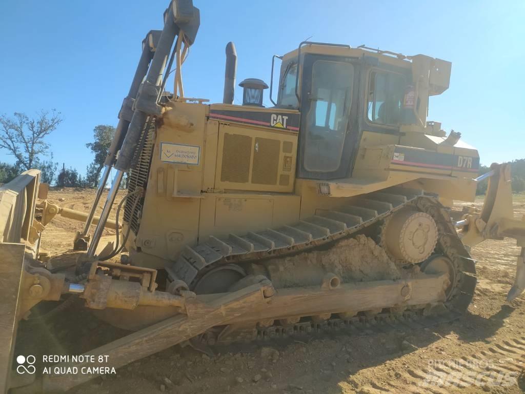 CAT D 7 R II lánctalpas dózerek