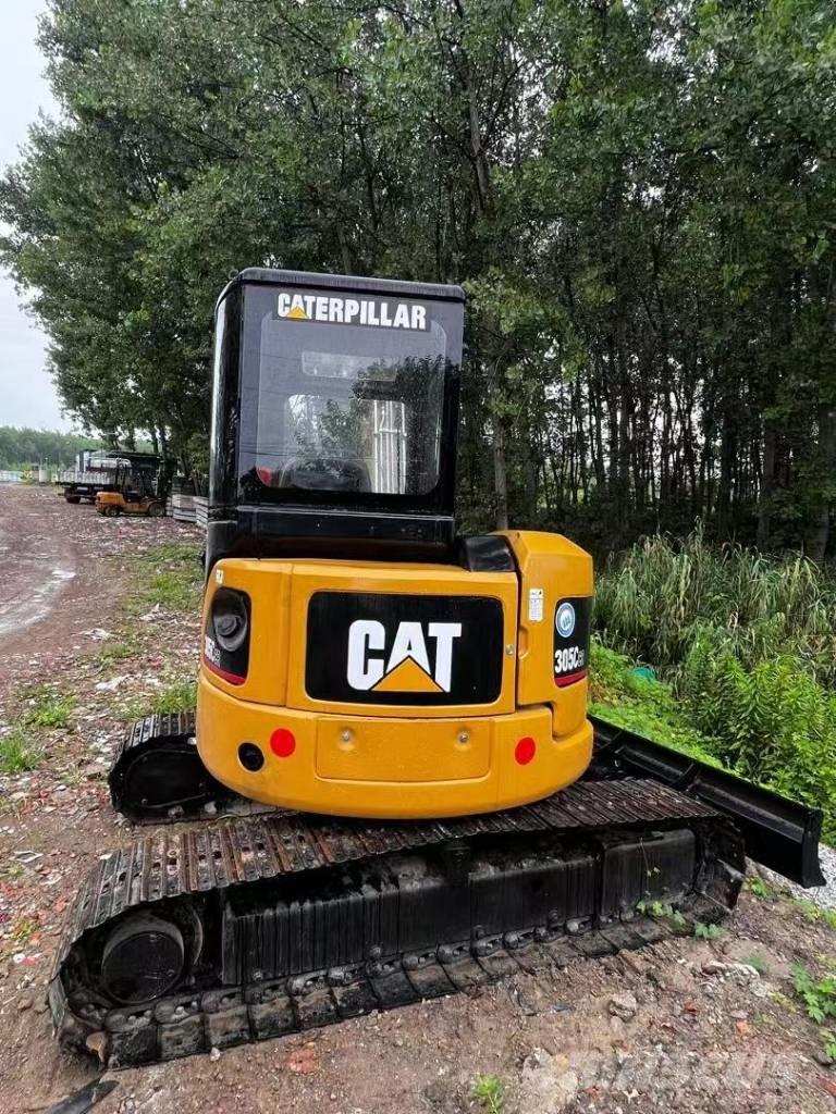 CAT 305 C CR Mini kotrók < 7t