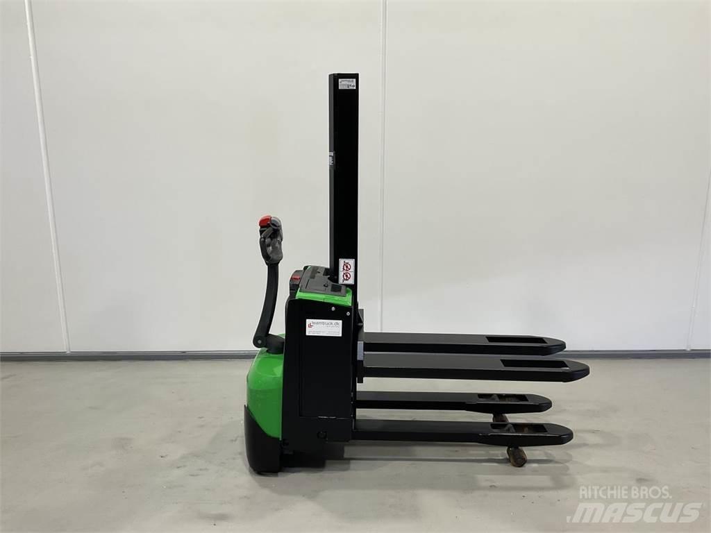 Cesab S208L Elektromos gyalogkíséretű targoncák
