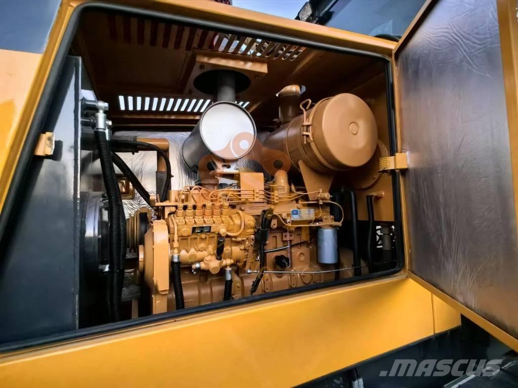 XCMG GR 2153 Gréderek