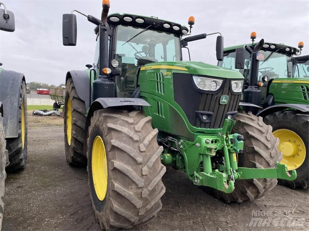 John Deere 6215R Traktorok