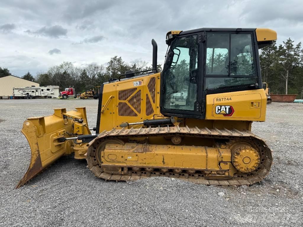CAT D3 lánctalpas dózerek