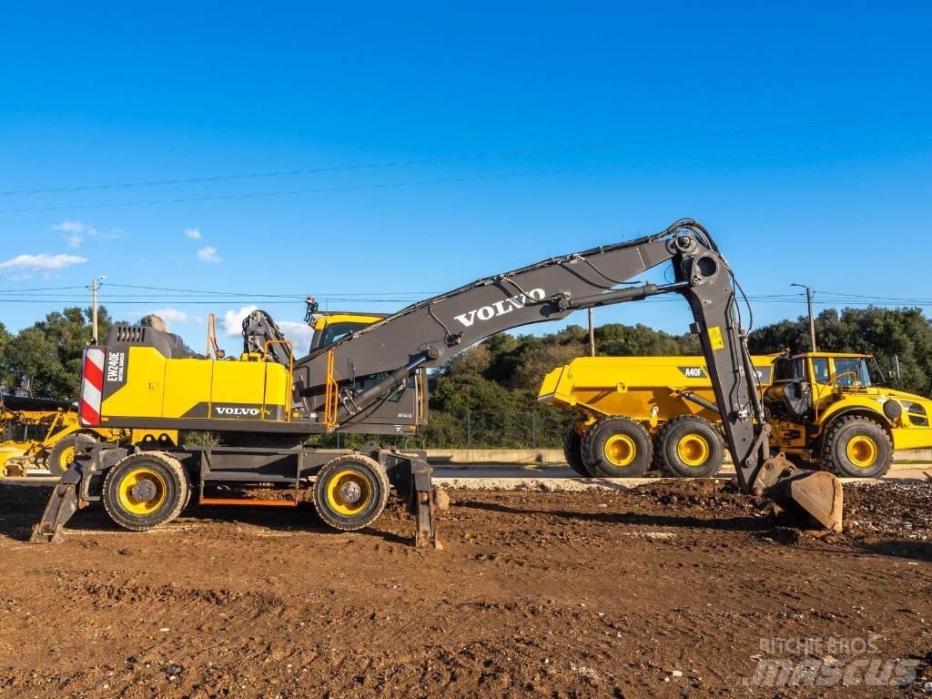 Volvo EW 240 E MH Gumikerekes kotrók