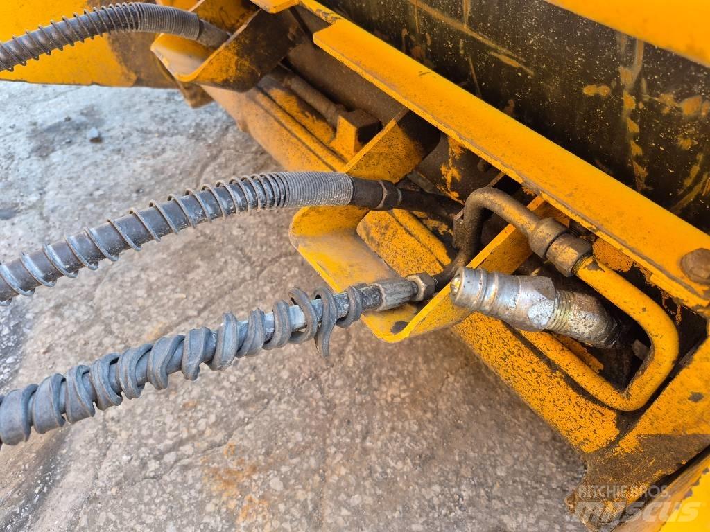 JCB 407 B Gumikerekes homlokrakodók