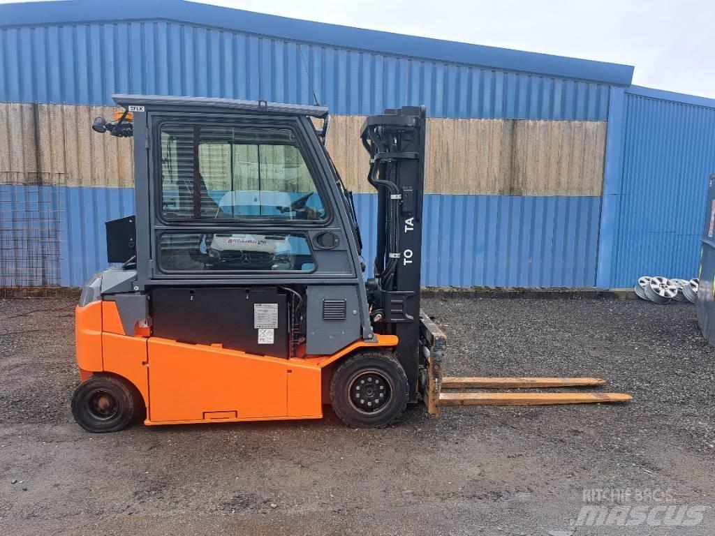 Toyota 8fbmt35 Elektromos targoncák
