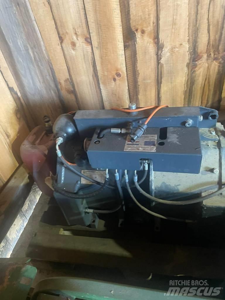 UNIFOREST 2x85 Csörlők