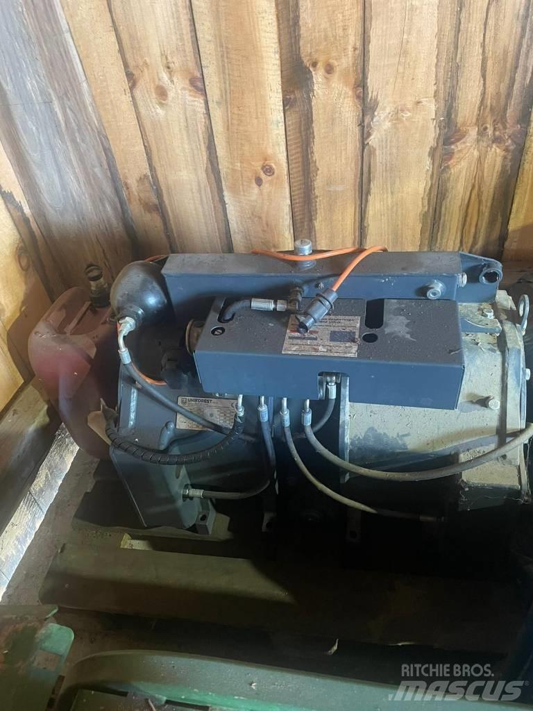 UNIFOREST 2x85 Csörlők