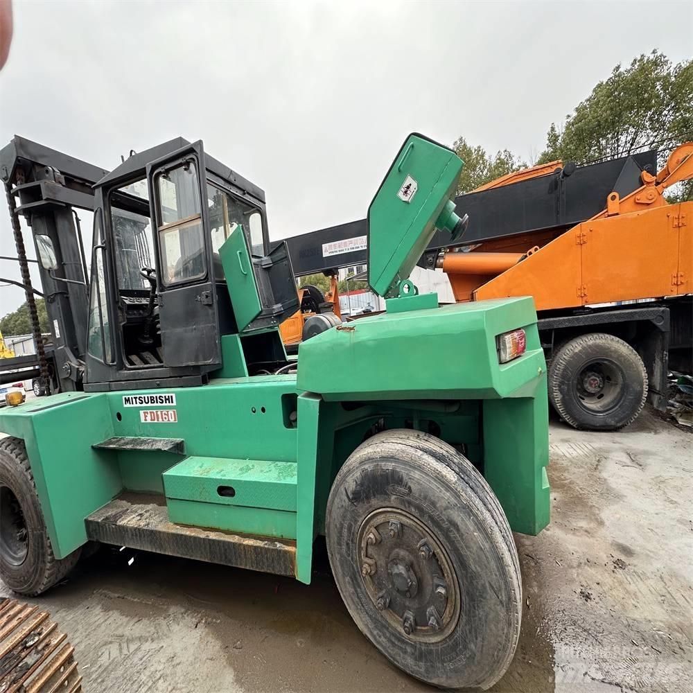 Mitsubishi FD160 Dízel targoncák