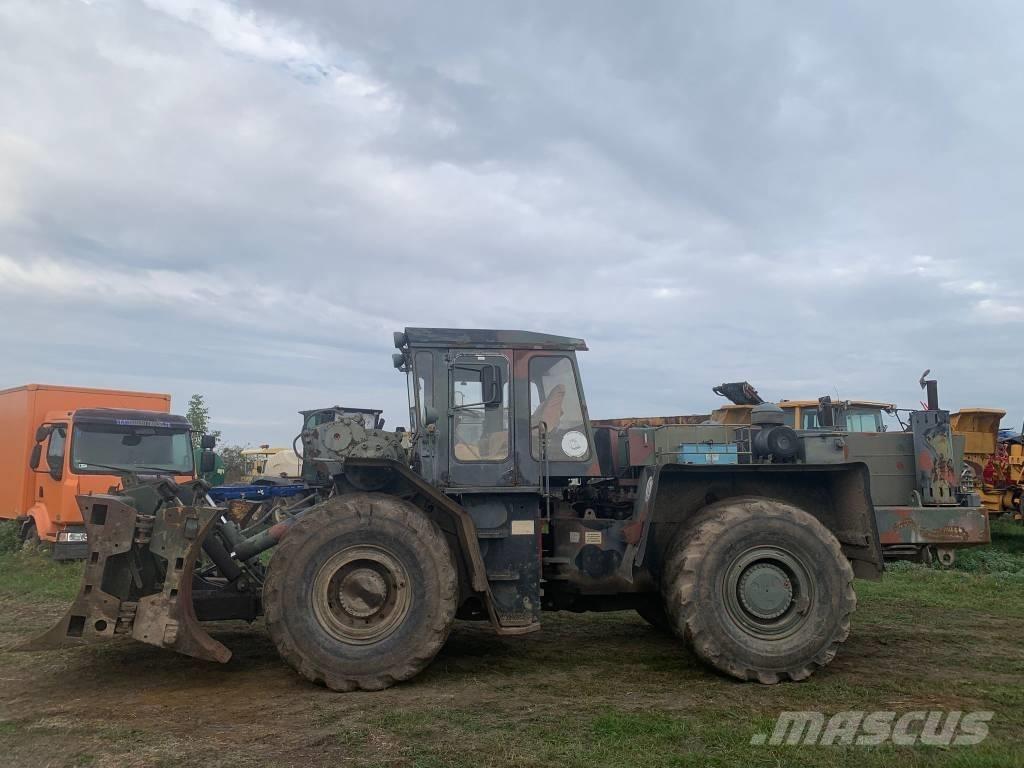 Zettelmeyer ZD3000 gumikerekes dózer