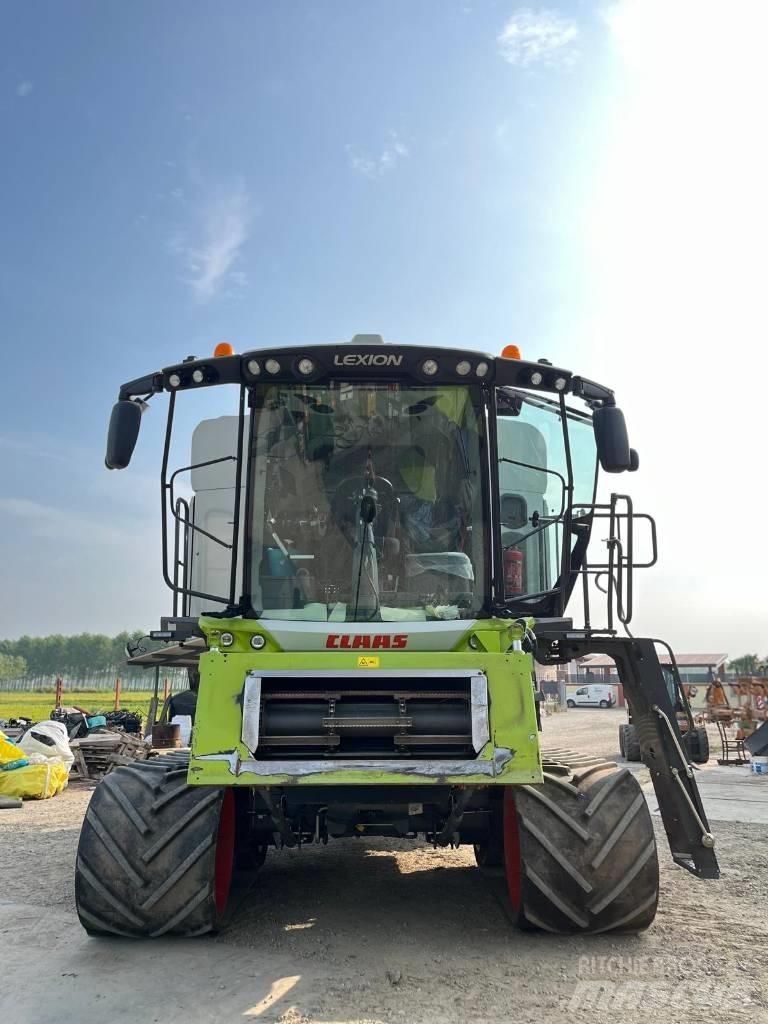 CLAAS LEXION 7600 TT Kombájnok