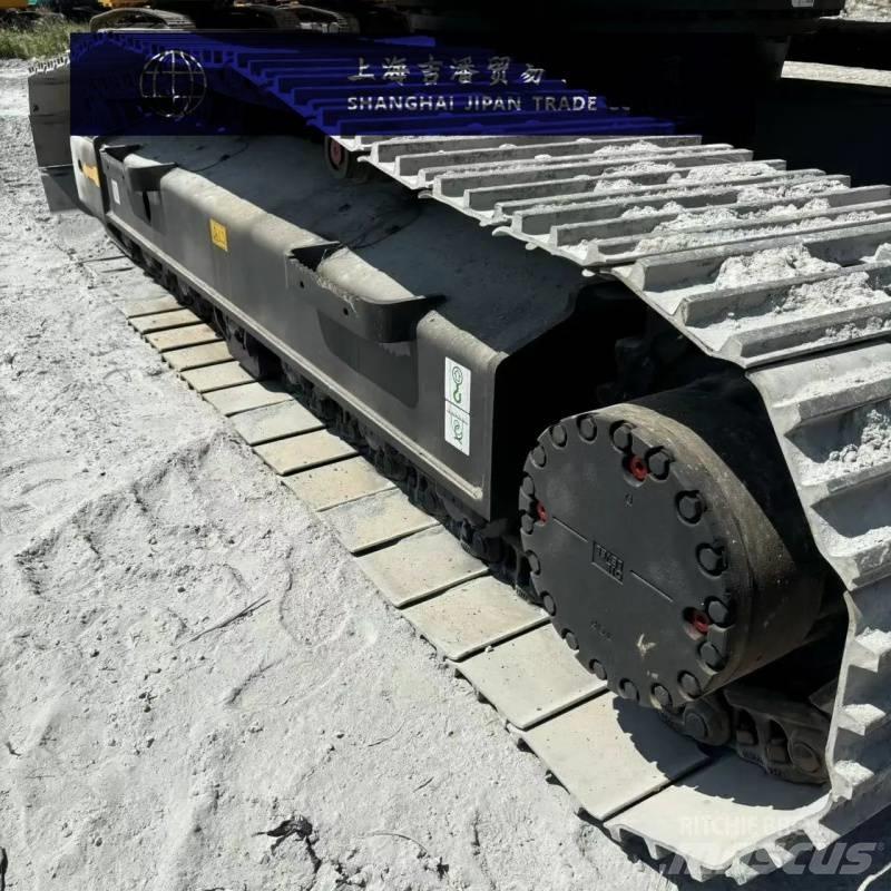Komatsu PC 210 Lánctalpas kotrók