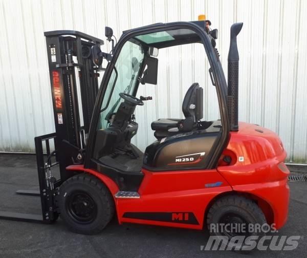 Manitou MI25D Tereptargonca