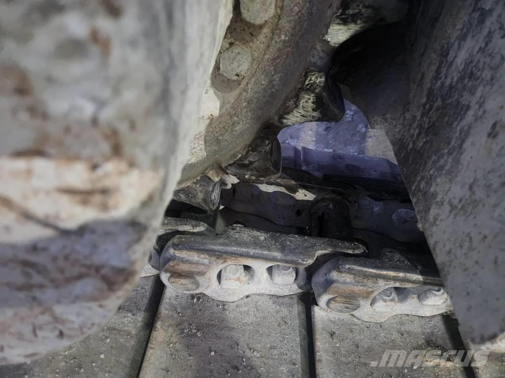 Hyundai HX300 Lánctalpas kotrók