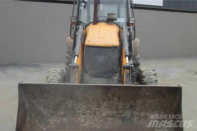 JCB 3DX4 Kotrórakodók
