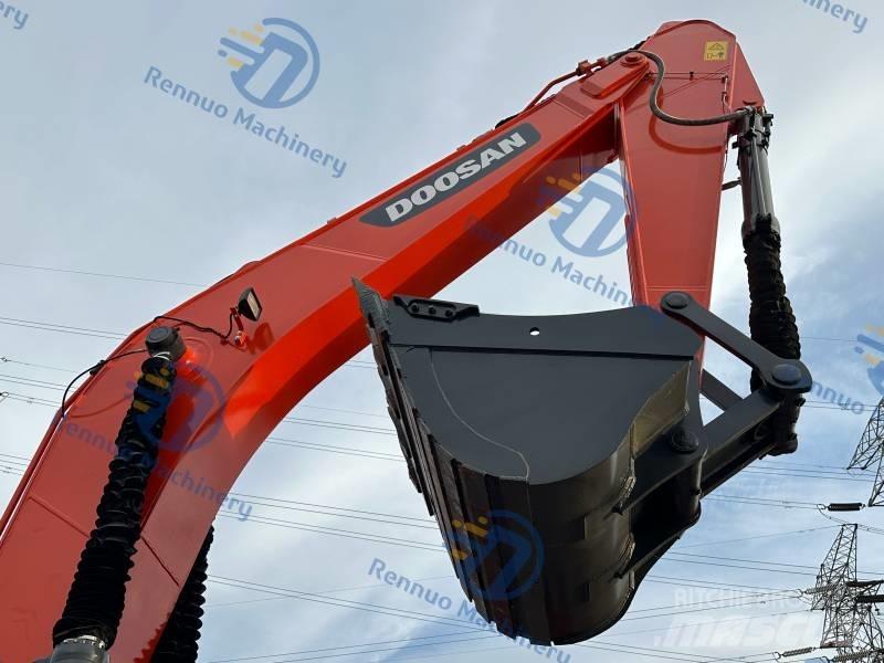 Doosan DX 300LC-9C Lánctalpas kotrók