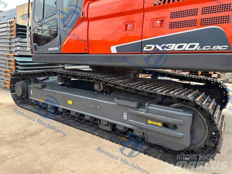 Doosan DX 300LC-9C Lánctalpas kotrók
