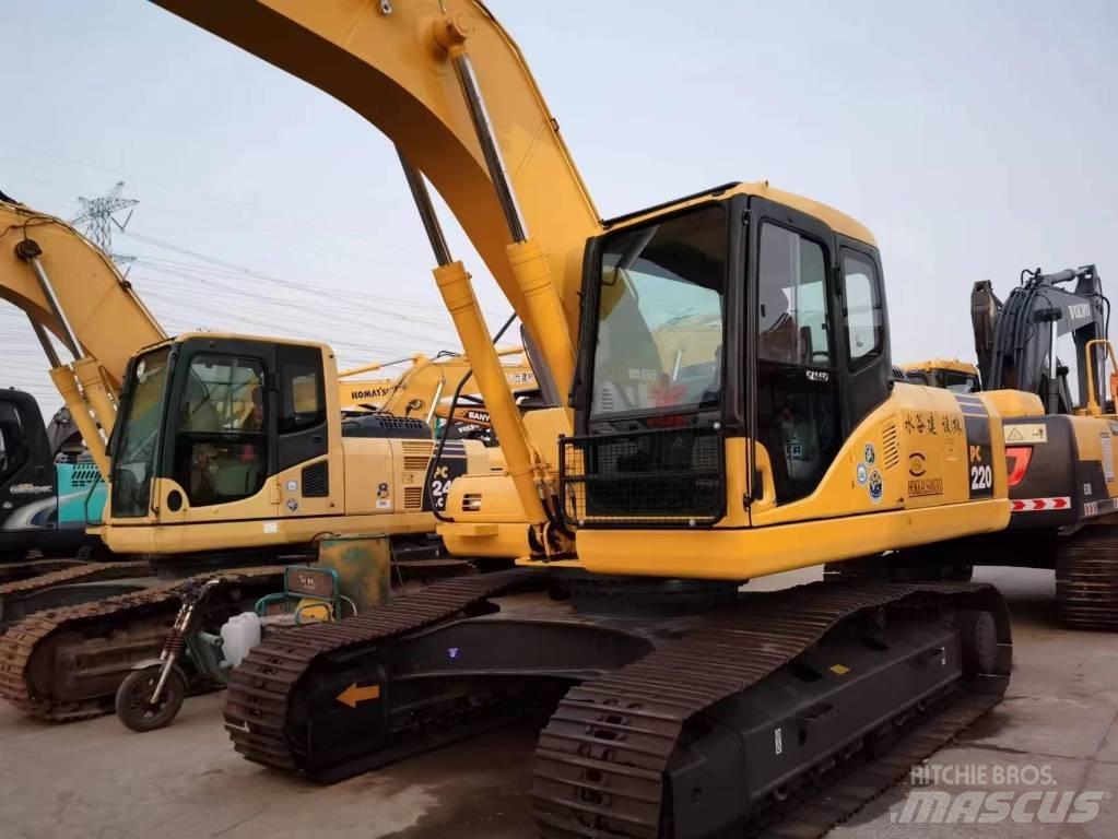 Komatsu PC 220-7 Lánctalpas kotrók