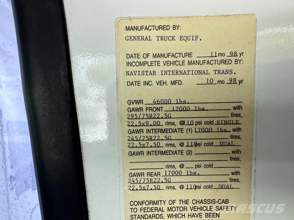 International 4900 Egyéb