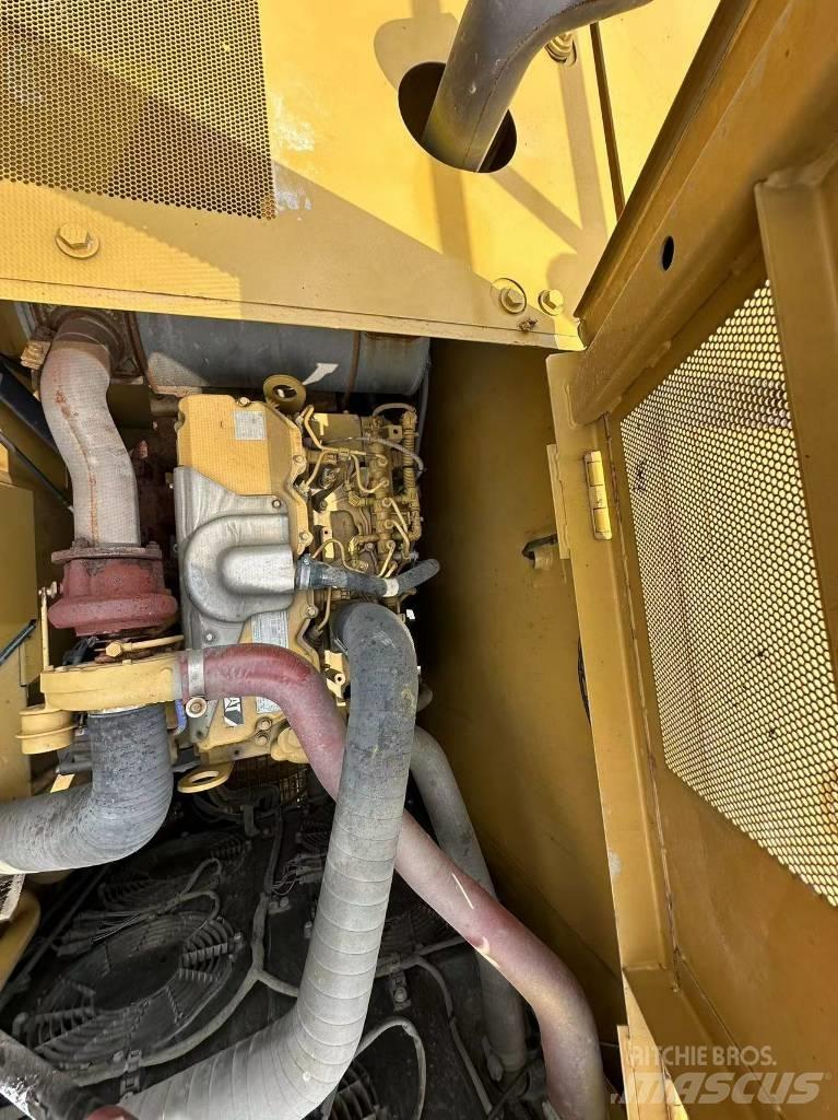 CAT 320GC Lánctalpas kotrók